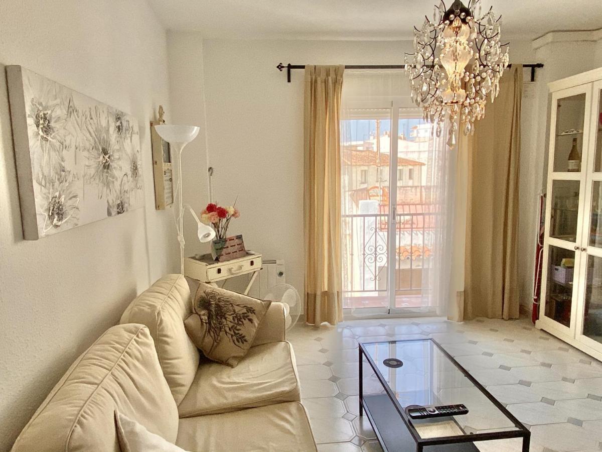 Apartamento Plaza Cavana Nerja Exteriör bild