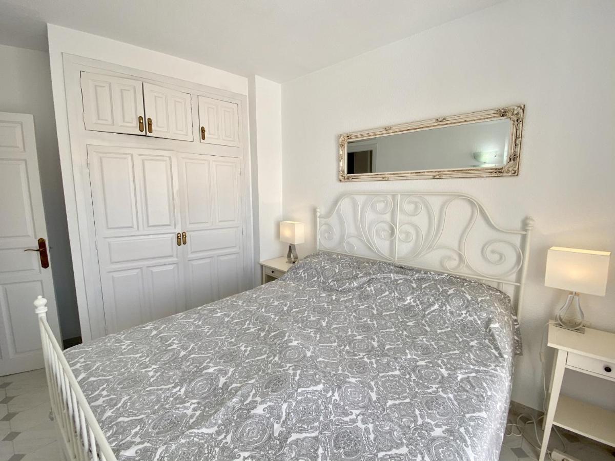 Apartamento Plaza Cavana Nerja Exteriör bild